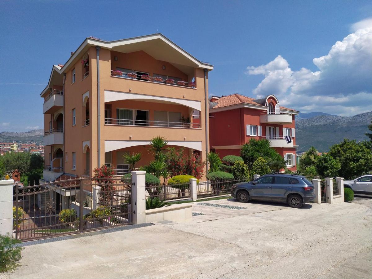 Apartmani Skejic Сплит Экстерьер фото
