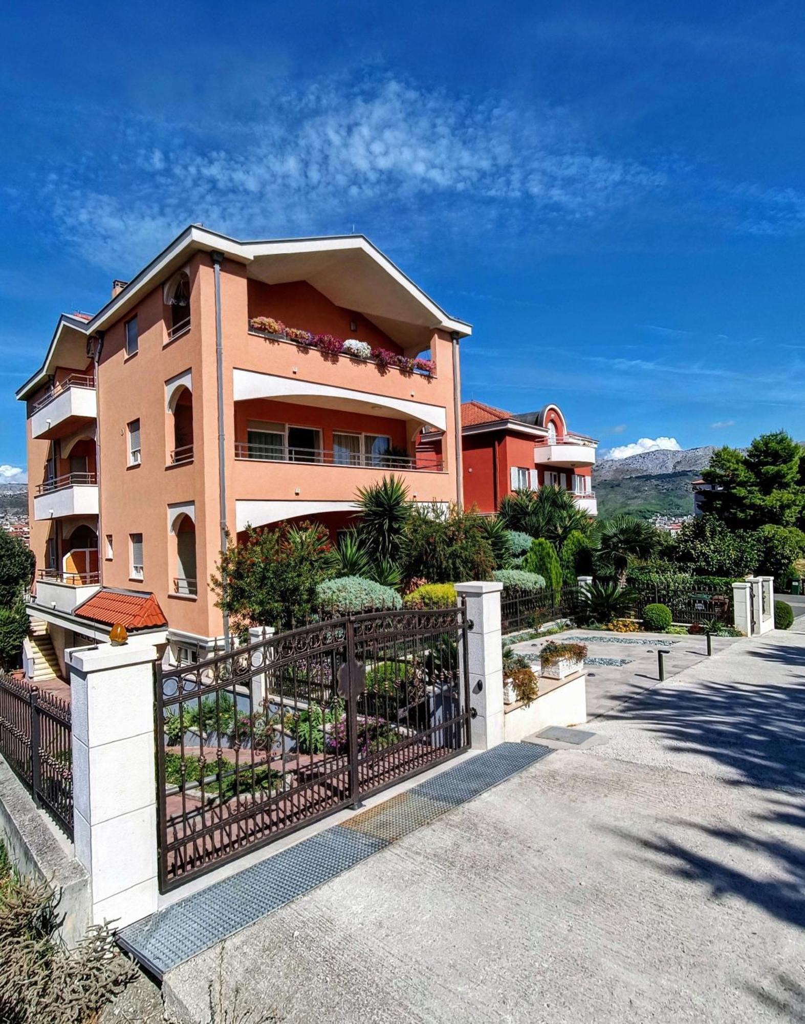 Apartmani Skejic Сплит Экстерьер фото